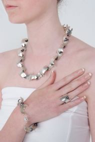 Oronsay Pearls